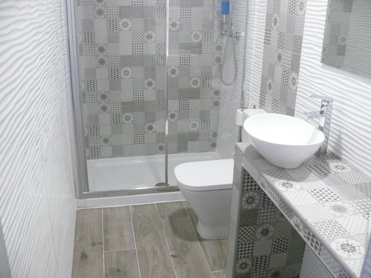 Hostal Letto Dal Mare Валенсия Екстериор снимка