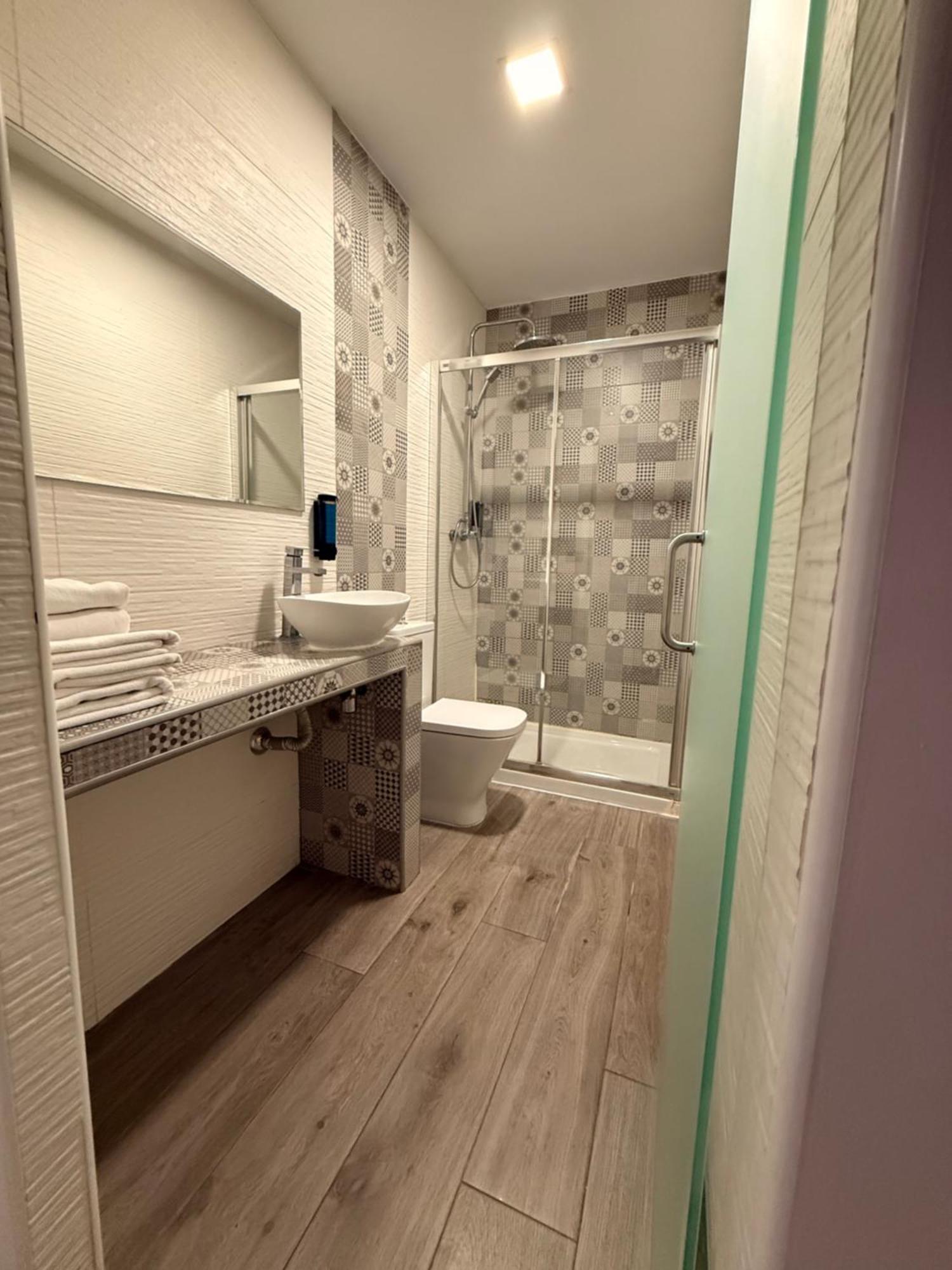 Hostal Letto Dal Mare Валенсия Екстериор снимка